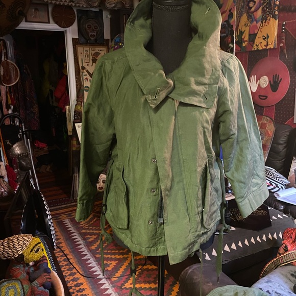 NICHOLAS K Silk and Linen Army Green Rain Jacket, size L (but fits like an S-M) - Picture 5 of 6